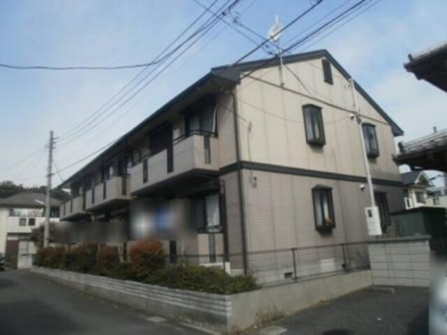 ��ʌ�����s���ȂT���ڂ̃A�p�[�g�̌����O��