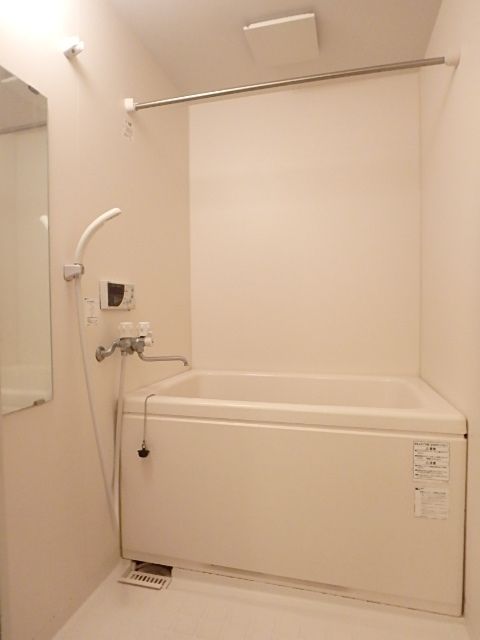 ��ʌ��������܎s�k��y�C���Q���ڂ̃A�p�[�g�̃o�X