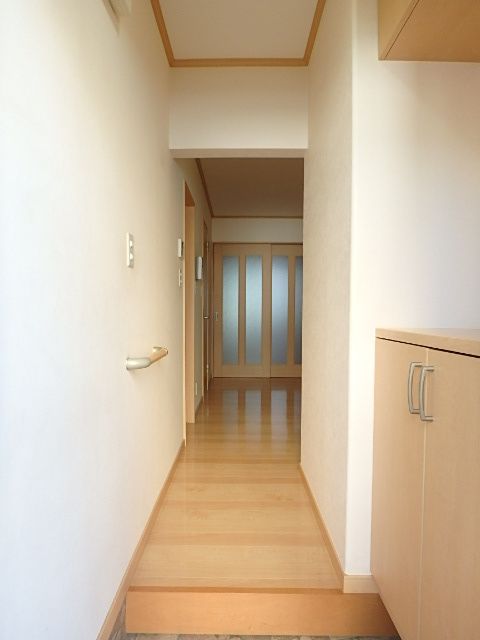 ��ʌ��������܎s�k��y�C���Q���ڂ̃A�p�[�g�̌���