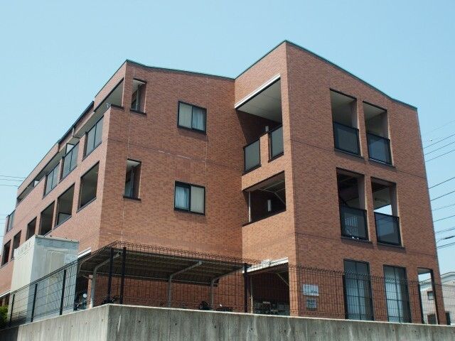 ʌ܎s΋擌YaQڂ̃}V̌O