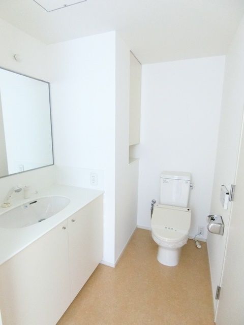 ��ʌ��������܎s�����擌��{�V���ڂ̃}���V�����̐��ʏ�