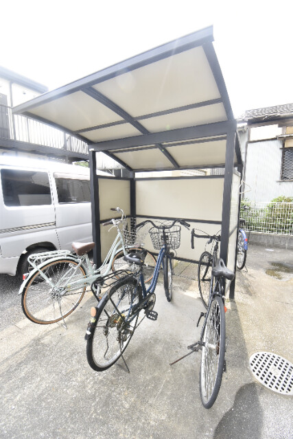 ��ʌ��������܎s��{��O���P���ڂ̃A�p�[�g�̂��̑�