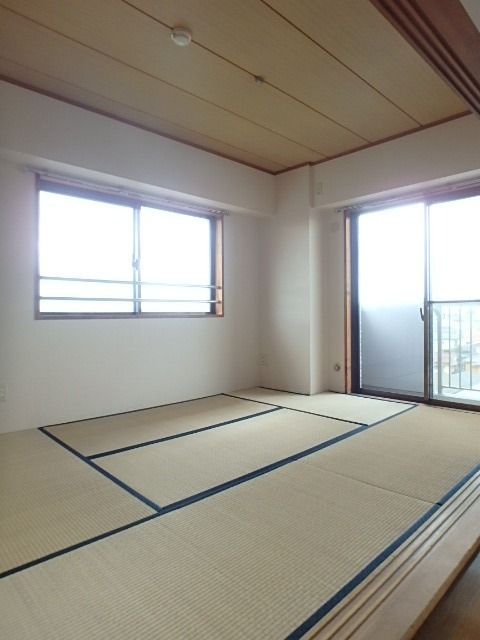 ��ʌ��������܎s��{��O���Q���ڂ̃}���V�����̂��̑�