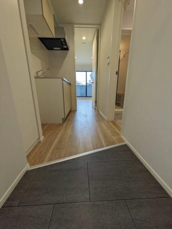 ��ʌ������s�������̃A�p�[�g�̌���