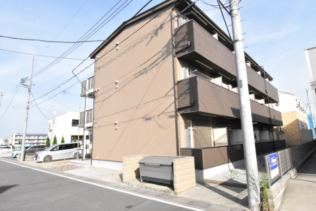 ��ʌ��������܎s�΋�����R���ڂ̃A�p�[�g�̌����O��