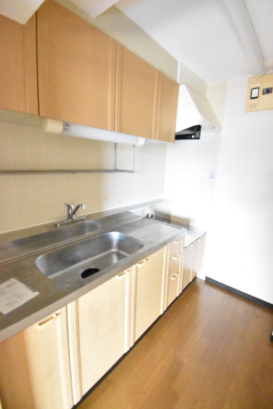 ��ʌ������s�������̃}���V�����̃L�b�`��