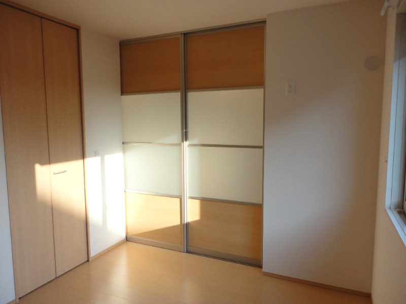 ��ʌ��������܎s�����攪���q�R���ڂ̃A�p�[�g�̂��̑������E�X�y�[�X