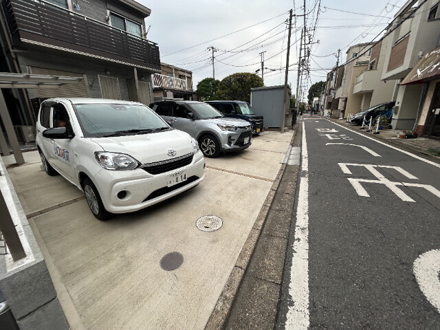 ��ʌ��������܎s�Y�a���؍�S���ڂ̃A�p�[�g�̒��ԏ�