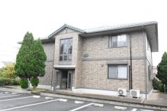 ��ʌ��������܎s�k��g�쒬�P����377-1�̃A�p�[�g�̌����O��