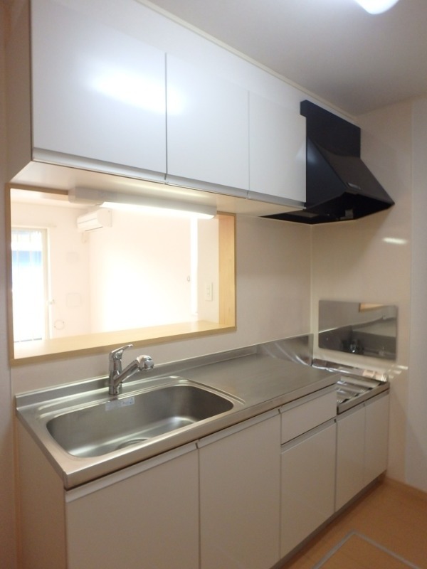 ��ʌ��������܎s�k��g�쒬�Q���ڂ̃A�p�[�g�̃L�b�`��