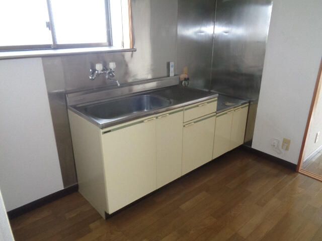 ��ʌ��z�J�s�����P���ڂ̃}���V�����̃L�b�`��