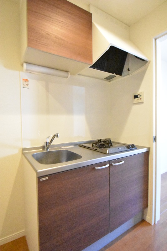 ��ʌ��������܎s��΋戤�����̃A�p�[�g�̃L�b�`��