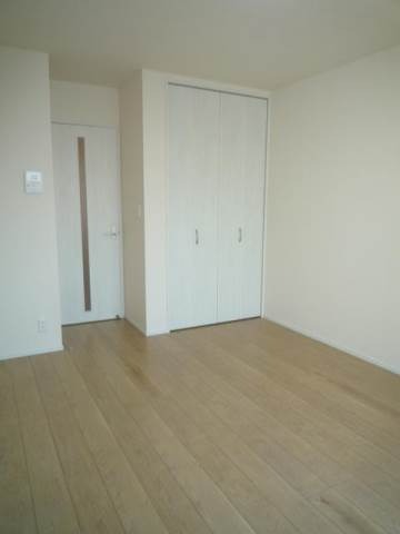 ��ʌ�����s�˒˓��P���ڂ̃A�p�[�g�̂��̑������E�X�y�[�X