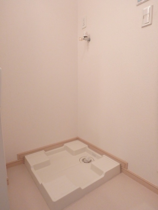 ��ʌ��������܎s�k��g�쒬�Q���ڂ̃A�p�[�g�̂��̑�