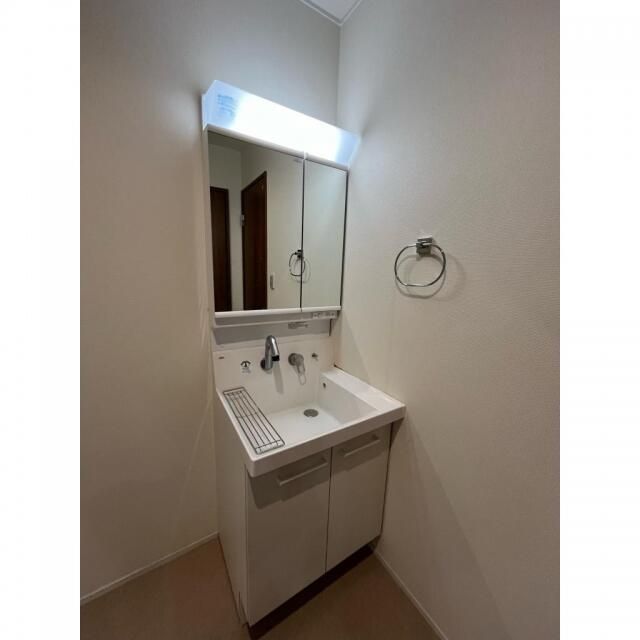 ��ʌ��@�c�s�֎R�P���ڂ̈�ˌ��Ă̐��ʏ�