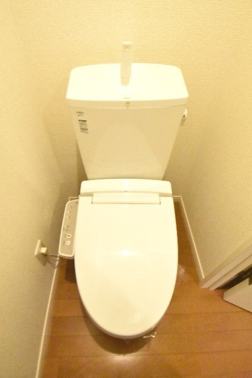 ��ʌ��������܎s��΋戤�����̃A�p�[�g�̃g�C��