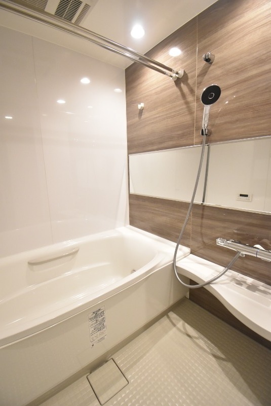 ��ʌ�����s��P���ڂ̃}���V�����̃o�X