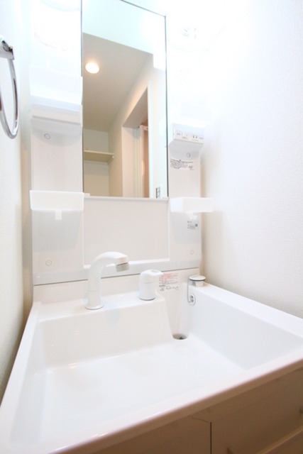 ��ʌ��������܎s��{��O���P���ڂ̃A�p�[�g�̐��ʏ�