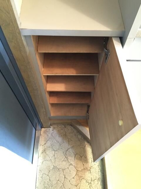 ��ʌ��������܎s�΋擌�Y�a�S���ڂ̃}���V�����̌���