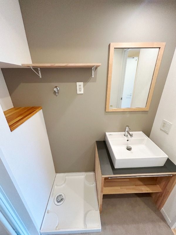 ��ʌ��������܎s��{��y�蒬�P���ڂ̃}���V�����̐��ʏ�