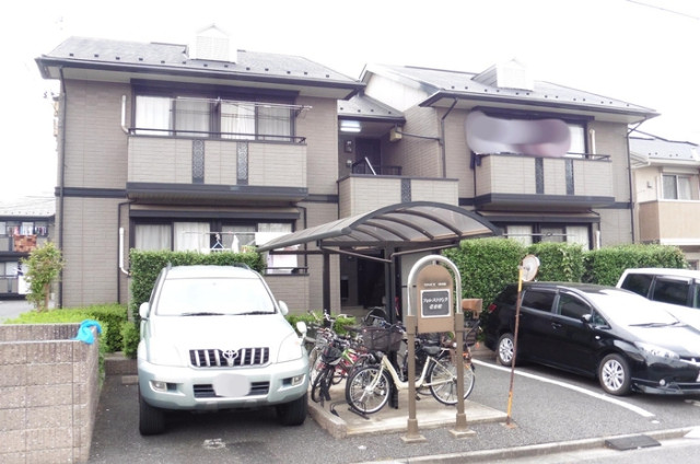 ��ʌ��������܎s��{��k�ܒ��Q���ڂ̃A�p�[�g�̌����O��