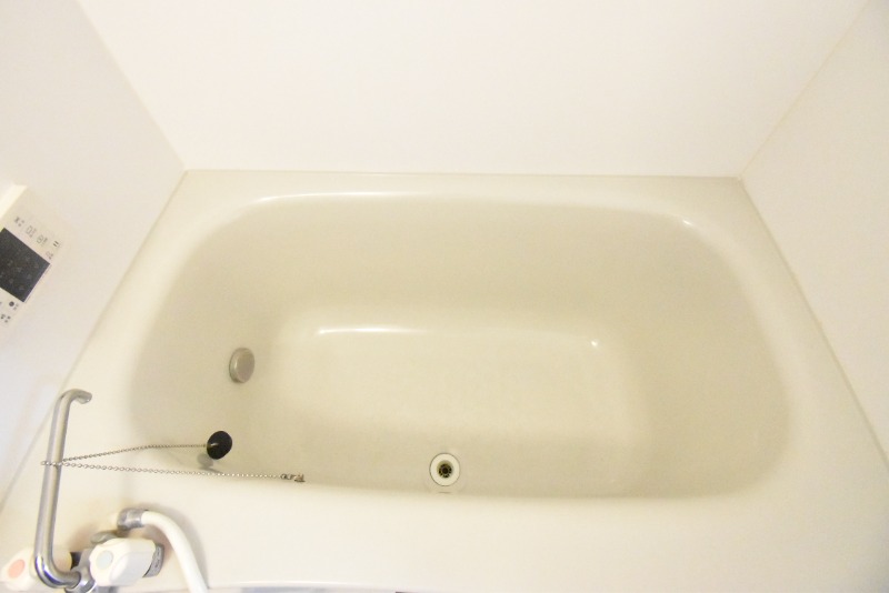 ��ʌ������s�������̃A�p�[�g�̃o�X