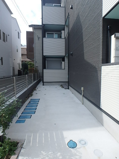 ��ʌ��������܎s�k��A�|���P���ڂ̃A�p�[�g�̂��̑�