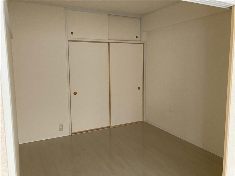 ��ʌ�����s�����P���ڂ̃}���V�����̂��̑������E�X�y�[�X