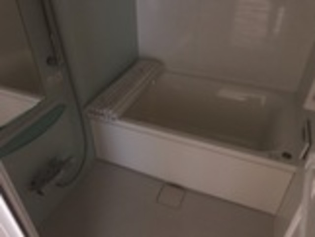 ��ʌ��������܎s��΋���q�S���ڂ̃A�p�[�g�̃o�X