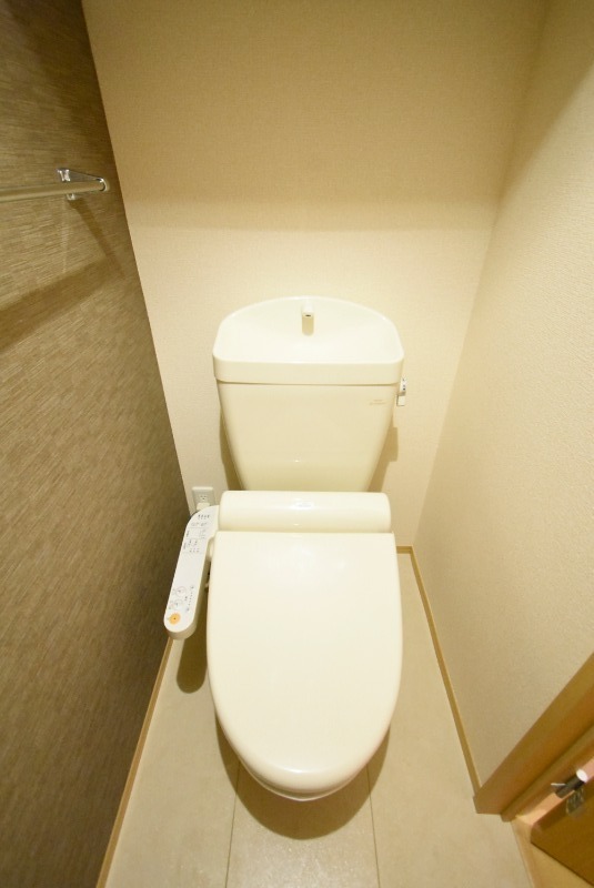 ��ʌ��������܎s������厚�쒆�ۂ̃A�p�[�g�̃g�C��