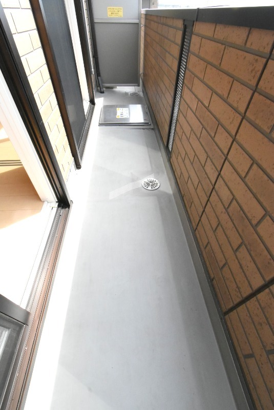 ��ʌ��������܎s������厚�쒆�ۂ̃A�p�[�g�̃o���R�j�[