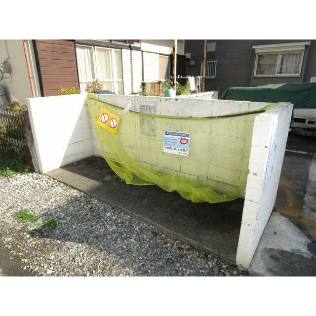 ��ʌ��������܎s����厚�����y�̃A�p�[�g�̂��̑�