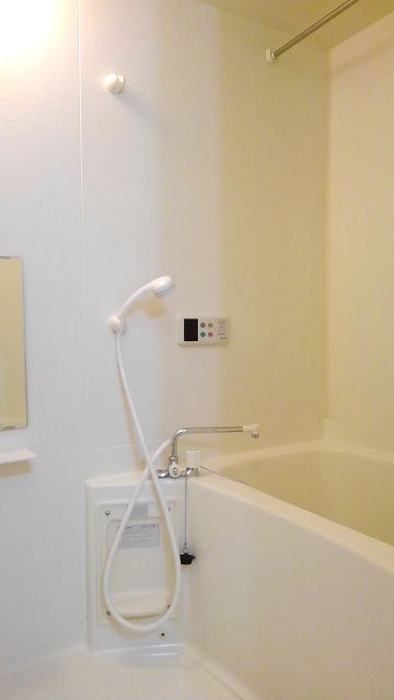 ��ʌ��������܎s��΋�钬�P���ڂ̃A�p�[�g�̃o�X