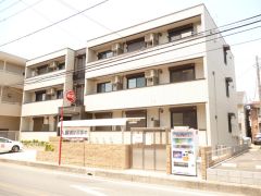 ��ʌ��������܎s��{��听���P����517-1�̃A�p�[�g�̌����O��