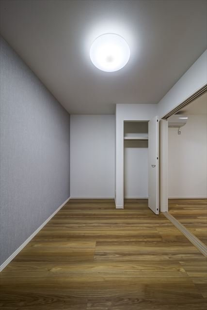 ��ʌ��������܎s�k��A�|���P���ڂ̃A�p�[�g�̎��[