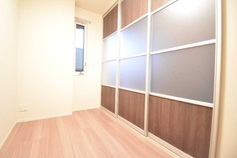 ��ʌ��������܎s�k��������Q���ڂ̃A�p�[�g�̂��̑������E�X�y�[�X