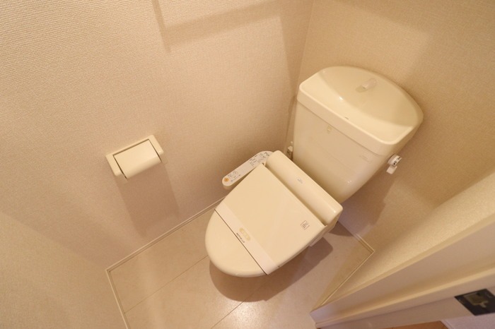 ��ʌ��������܎s�Y�a��؍�Q���ڂ̃A�p�[�g�̃g�C��