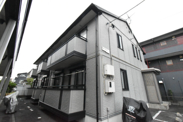 ��ʌ��z�J�s���������Q����8-15�̃A�p�[�g�̌����O��