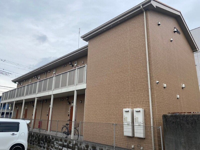 ��ʌ��z�J�s���S���ڂ̃A�p�[�g�̌����O��