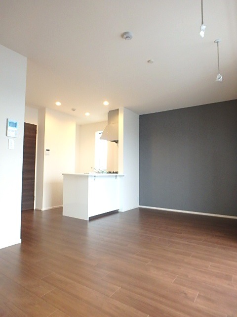 ��ʌ��������܎s�k����i���R���ڂ̃}���V�����̋��ԁE���r���O