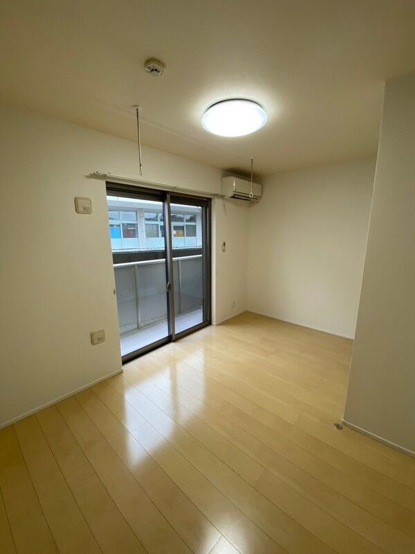 ��ʌ��z�J�s���S���ڂ̃A�p�[�g�̂��̑������E�X�y�[�X