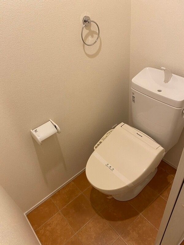 ��ʌ��z�J�s���S���ڂ̃A�p�[�g�̃g�C��