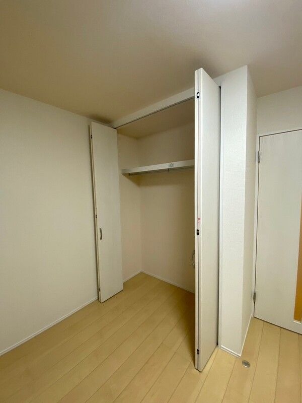 ��ʌ��z�J�s���S���ڂ̃A�p�[�g�̎��[