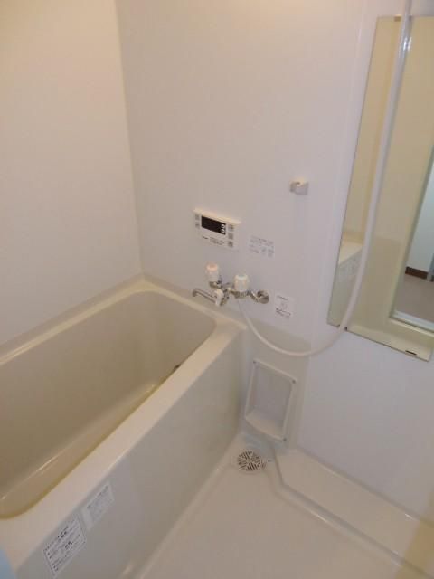 ��ʌ�����s�k����P���ڂ̃}���V�����̃o�X