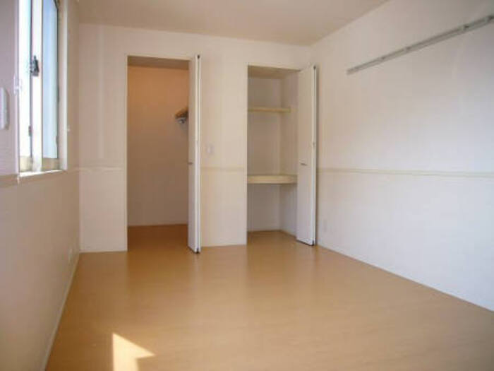 ��ʌ��������܎s�����擌��{�Q���ڂ̃A�p�[�g�̎��[