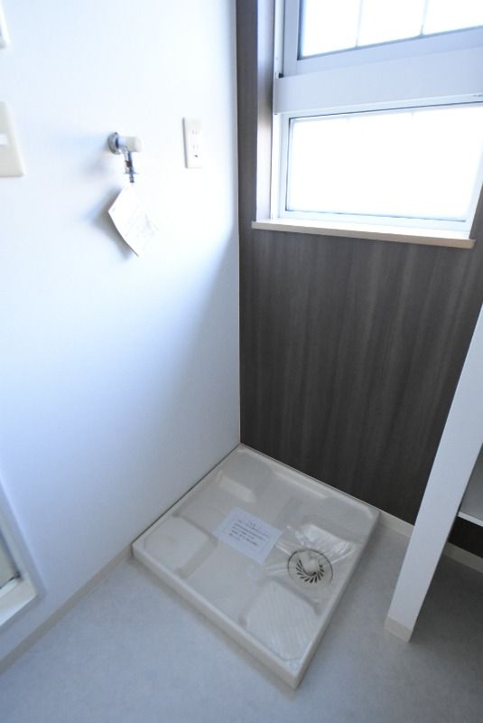 ��ʌ��k�����S�ɓޒ������j�U���ڂ̃A�p�[�g�̂��̑�