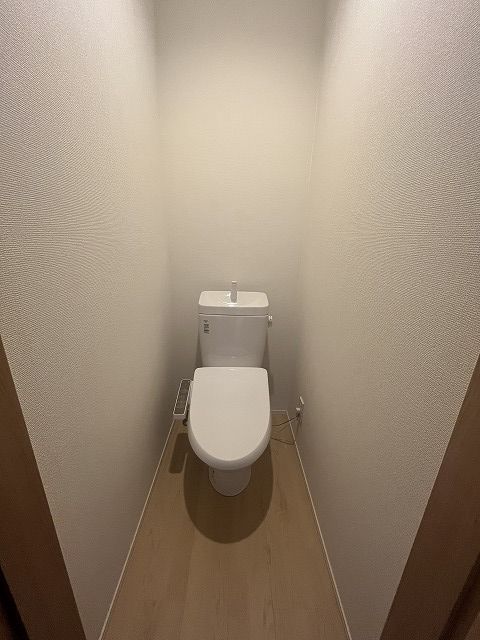 ��ʌ�����s�����J�{���P���ڂ̃A�p�[�g�̃g�C��