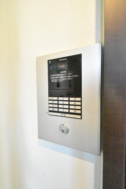 ��ʌ��z�J�s���C�N�^�E���P���ڂ̃A�p�[�g�̂��̑�