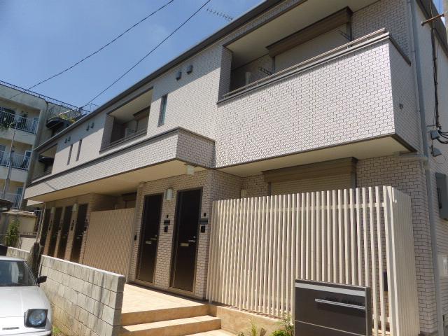 ��ʌ�����s�����P���ڂ̃A�p�[�g�̃G���g�����X