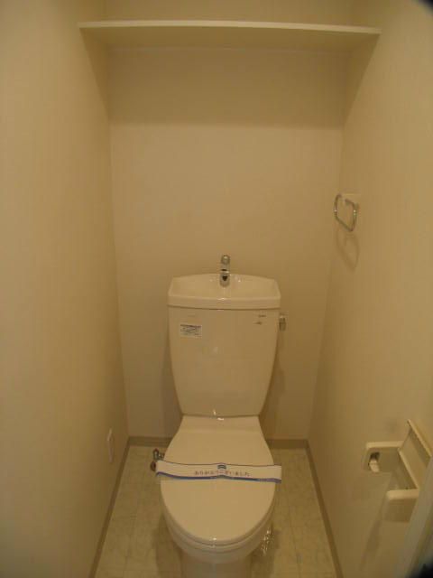 ��ʌ�����s�厚���̃}���V�����̃g�C��